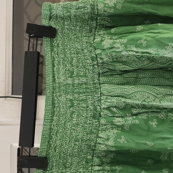 Blue Plate green and white skirt - Picture 3 of 6